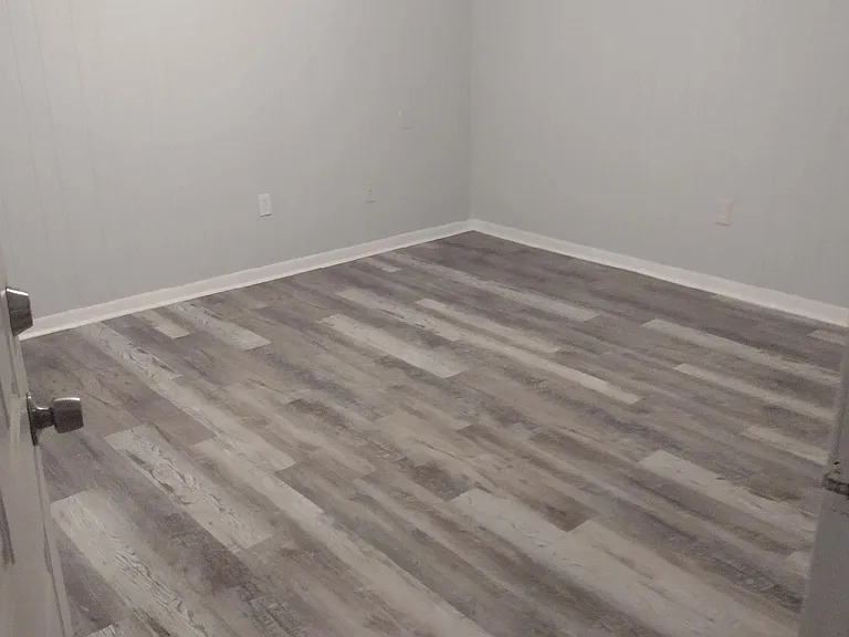 819 McFarland St #18 — Photo 2