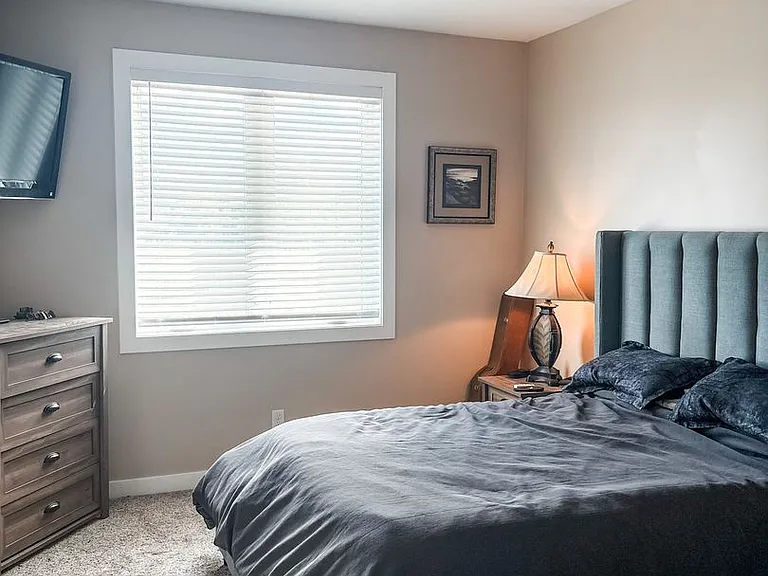 220 Meadow Woods Dr — Photo 16