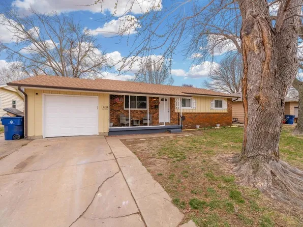 2474 S Bennett Ave, Wichita, KS 67217