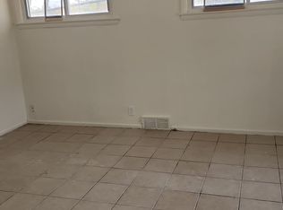 6717 W Carmen Ave, Milwaukee, WI 53218