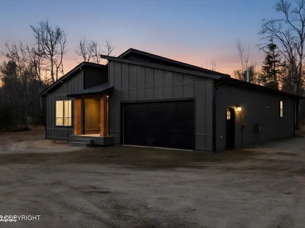 1880 S Endeavor St, Wasilla, AK 99654