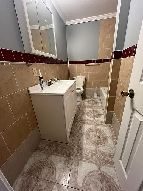 2 bed, 1.5 bath, 1338 sqft, $2,100 — Photo 4