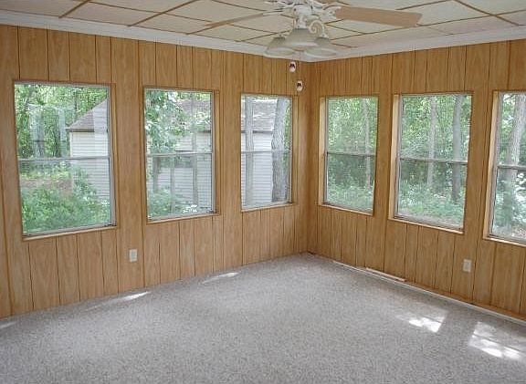4th image of 2651 Interlachen Ct