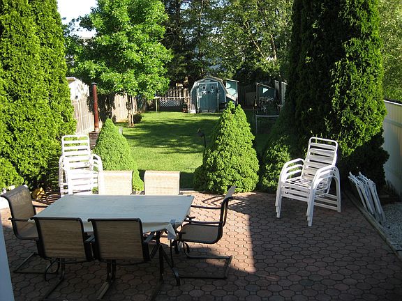 backyard patio