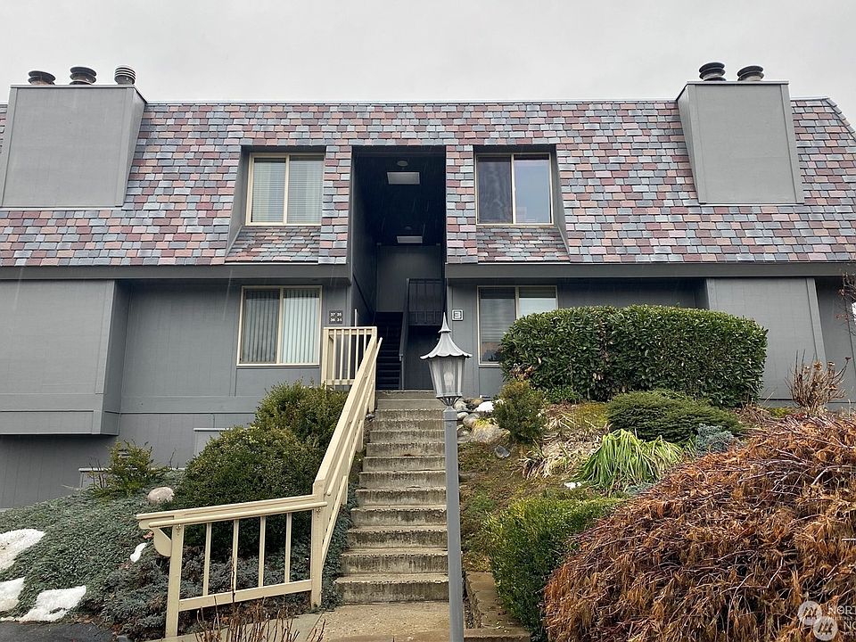 Condominiums Castlerock Village 1535 Castlerock Ave Wenatchee WA Zillow