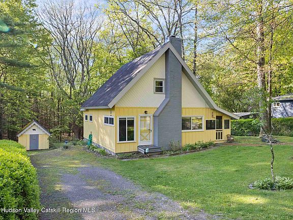 2nd image of 32 Ridge Road