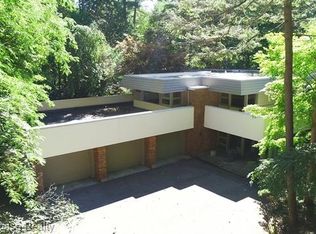 2159 Addaleen Rd, Highland, MI 48357