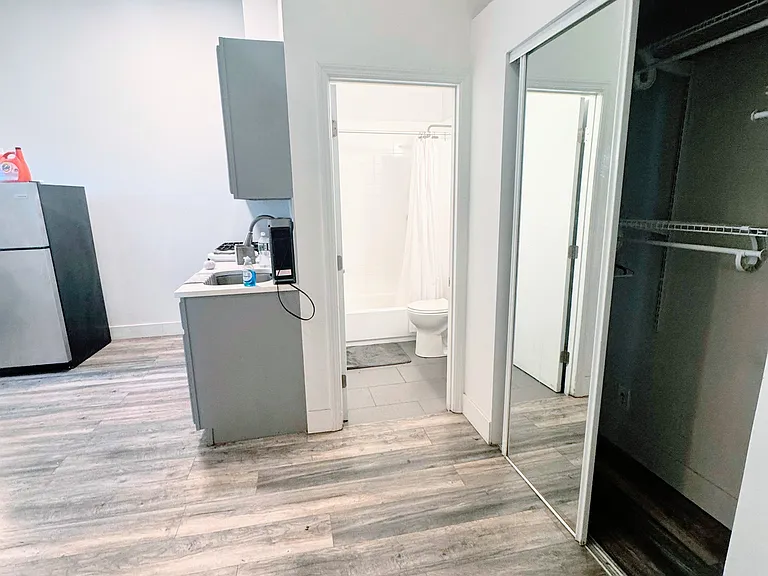 30-12 Astoria Blvd #4A — Photo 4