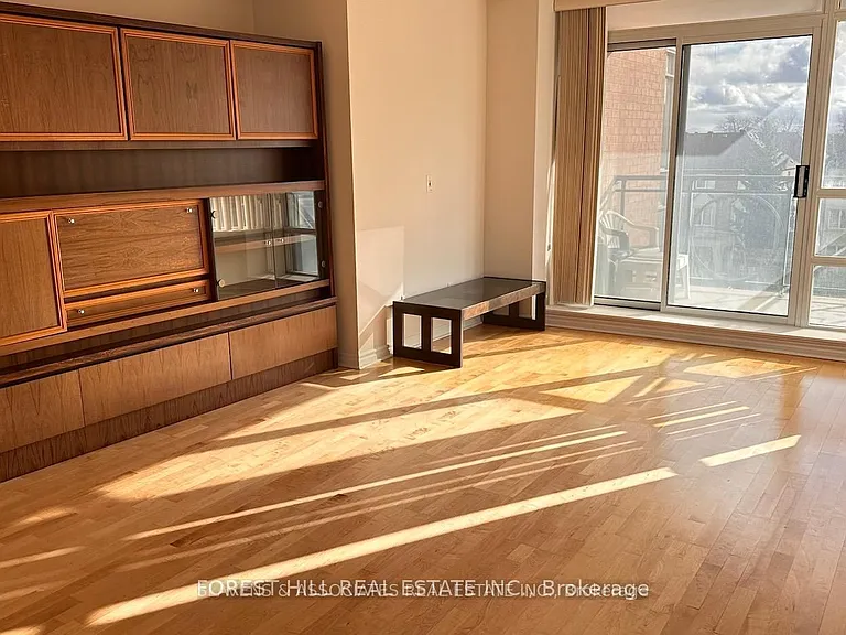 130 Pond Dr #512 — Photo 7