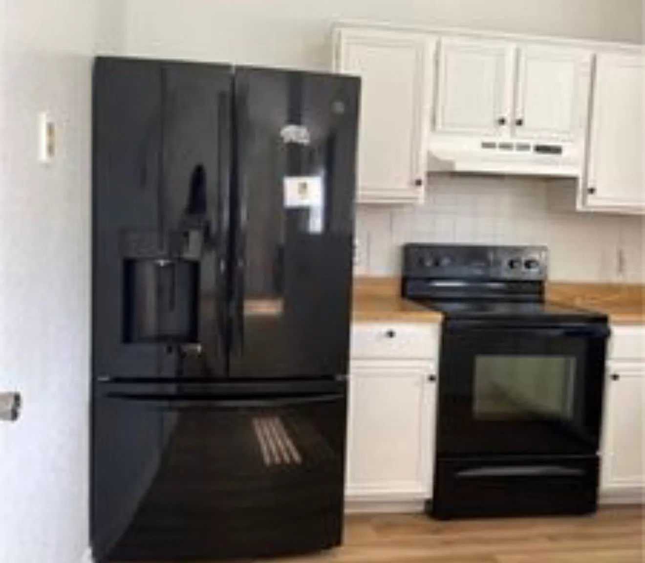 3 bed, 1479 sqft, $1,900 — Photo 4
