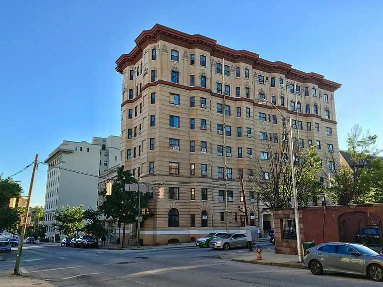 100 E Preston St #54 — Photo 5