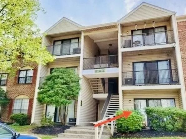 265 Hampshire Ct
