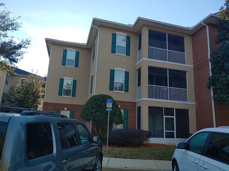 2nd image of 785-1 Oakleaf Plantation Pkwy Unit 131