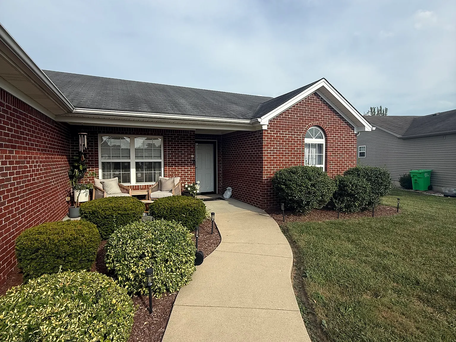3 bed, 1416 sqft, $2,275 — Photo 1