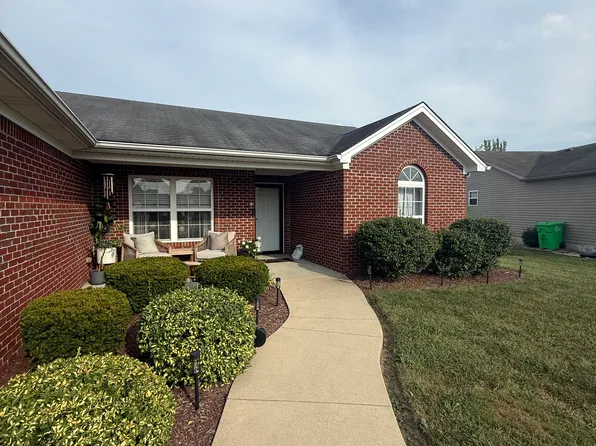 12305 Nina Ct, Sellersburg, IN 47172