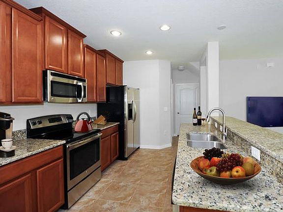 2nd image of 1910 Citrus Lake Ct