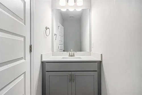 136 Crest Pointe Photo 1