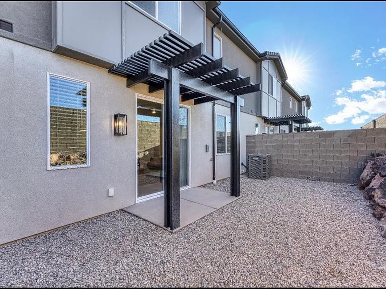 3919 E Razor Dr — Photo 4
