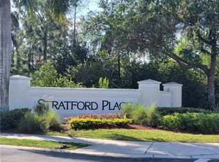 760 Hampton Cir #190, Naples, FL 34105