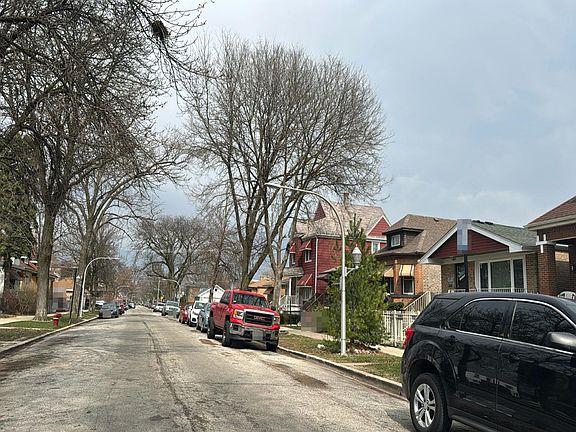 4th image of 6741 S Bell Ave
