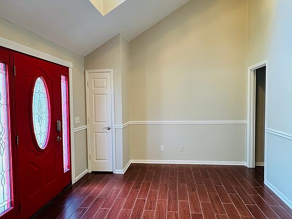 3rd image of 2203 Joyce Ct