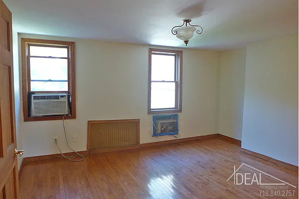 Sold by Ideal Properties Group | media 7