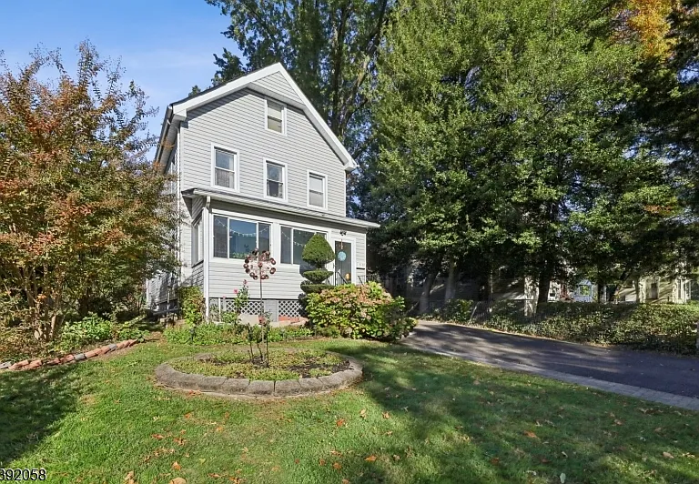 74 Forest St #1 — Photo 2