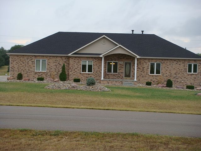 1st image of 1401 Linwood Ln