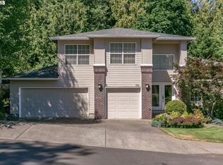 9763 SW Landau Pl, Tigard, OR 97223