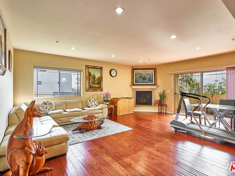 1st image of 4822 Elmwood Ave APT 303