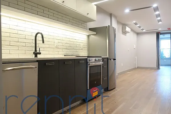 Rented by Rennit Inc. | media 24