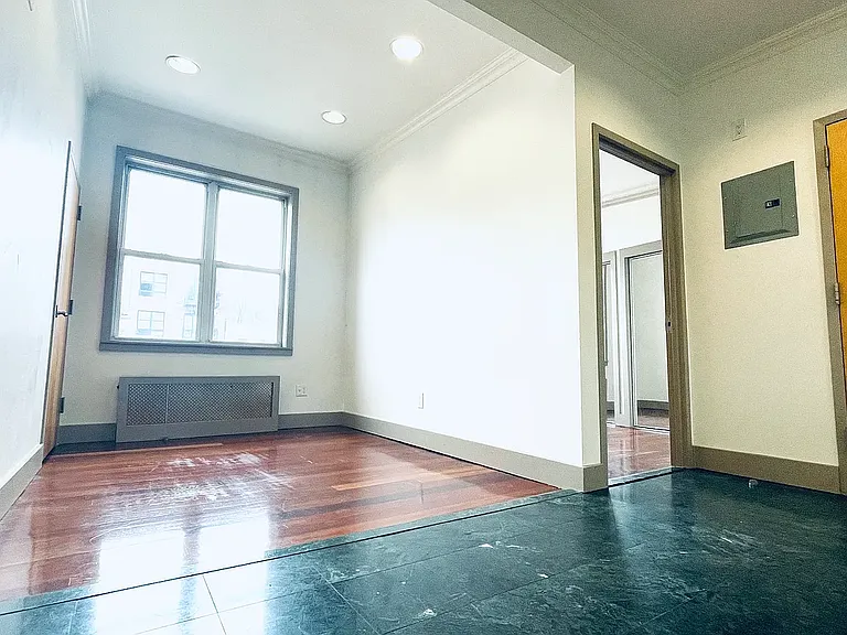40 Troutman St #2 — Photo 8