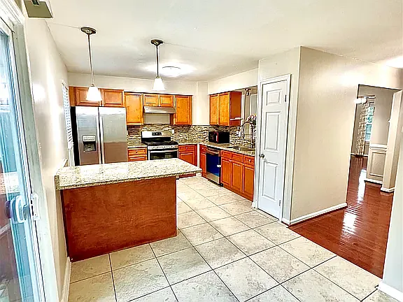 6765 Jenny Leigh Ct — Photo 8