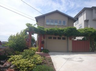 3715 W Barrett St, Seattle, WA 98199