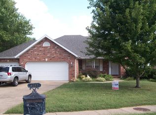 5202 S Clay Ave, Springfield, MO 65810