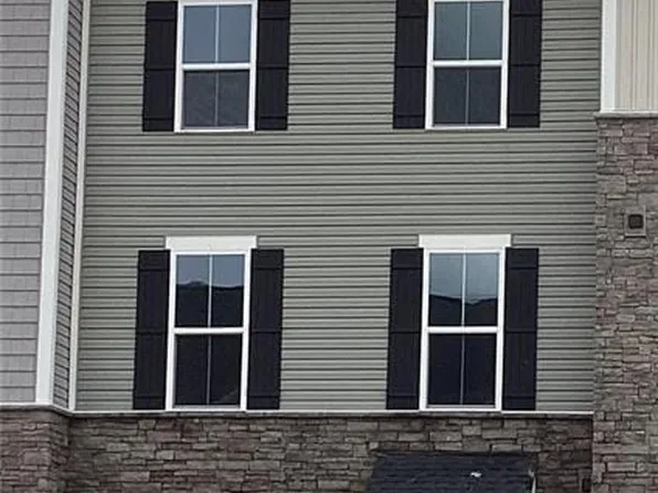108 Pocosin Path #3B, Poquoson, VA 23662