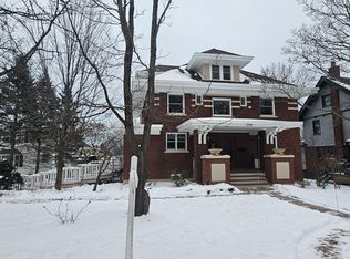 2328 E 3rd St, Duluth, MN 55812