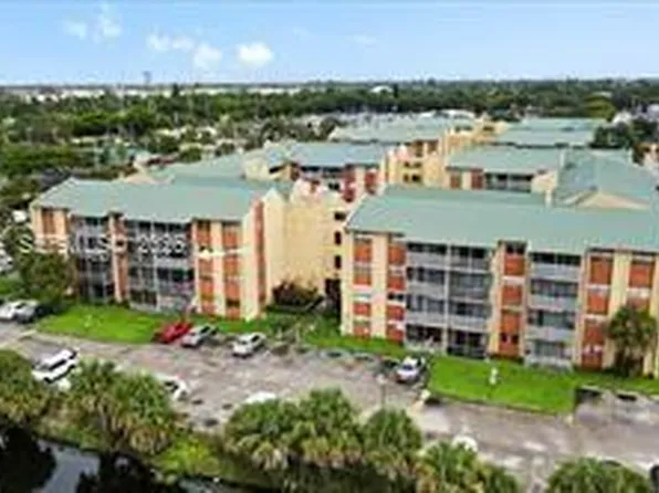 3700 NW 21st St APT 301, Fort Lauderdale, FL 33311