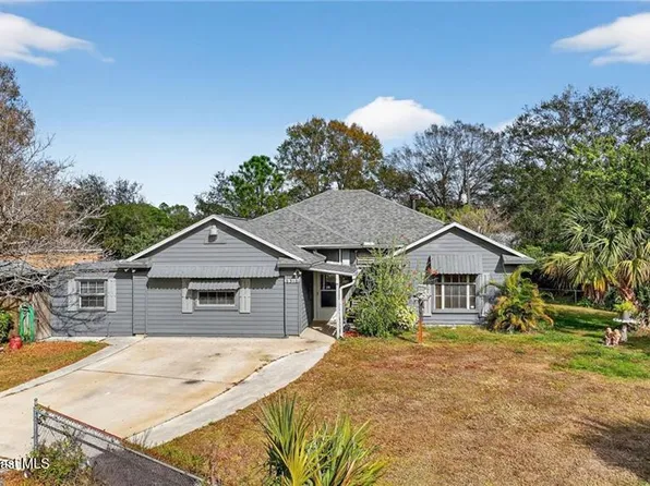 8516 99th Ct, Vero Beach, FL 32967