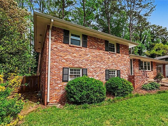 3rd image of 1455 Sanden Ferry Dr