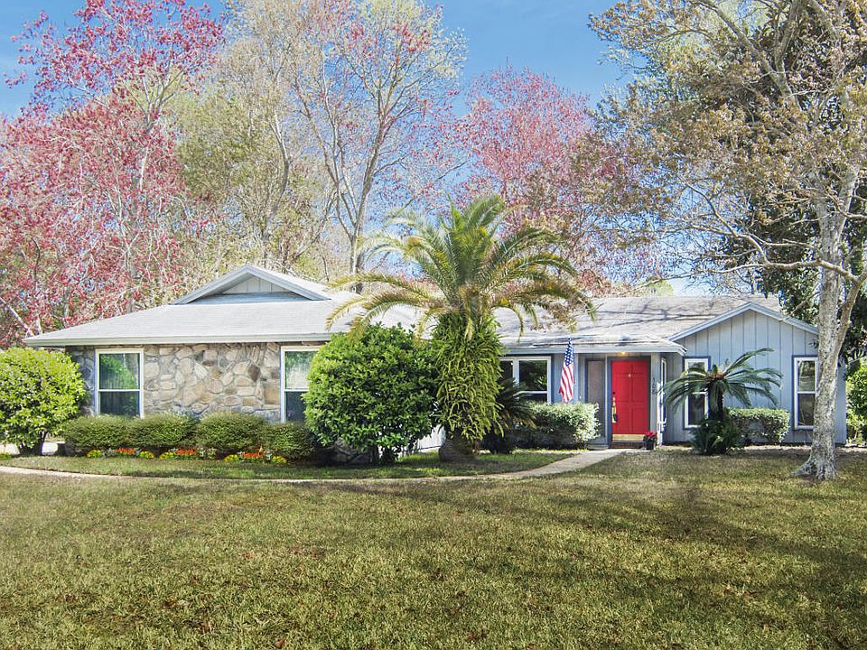 1st image of 108 Trudee Dee Ln