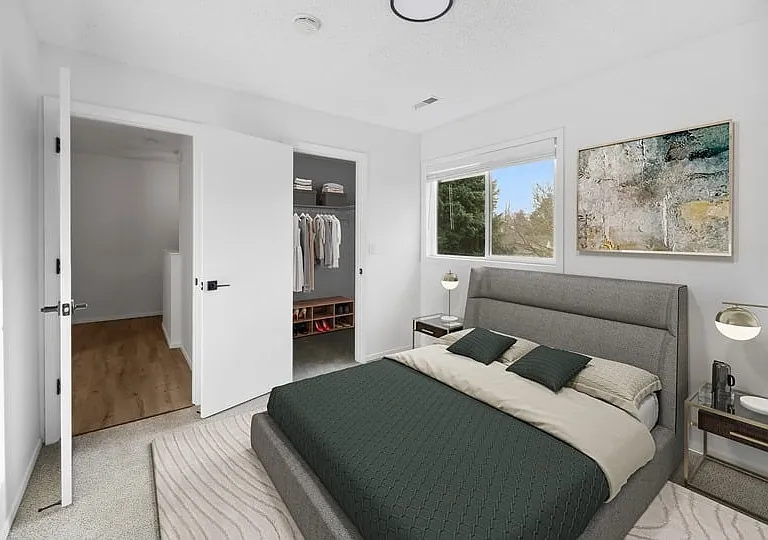 ReNew Rock Creek Townhomes — Photo 11