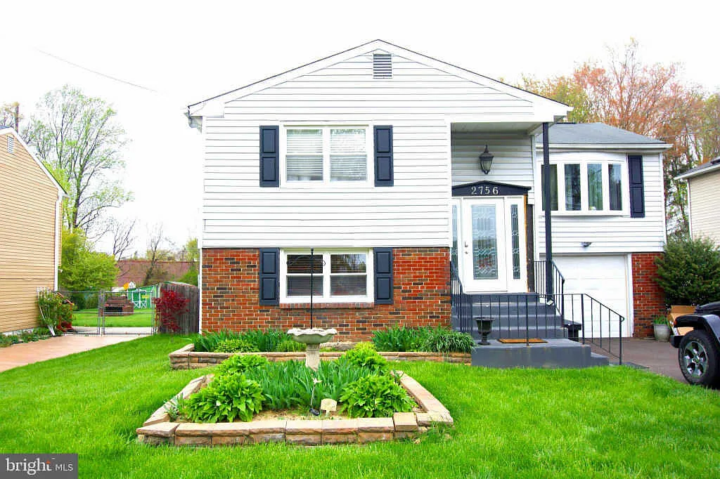 2756 Carter Rd photo 1