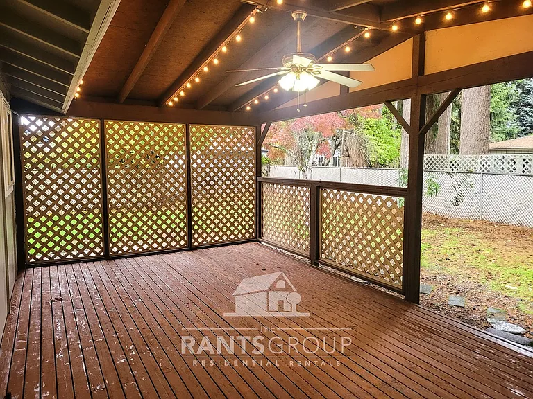 4910 Sheridan Dr SE — Photo 7