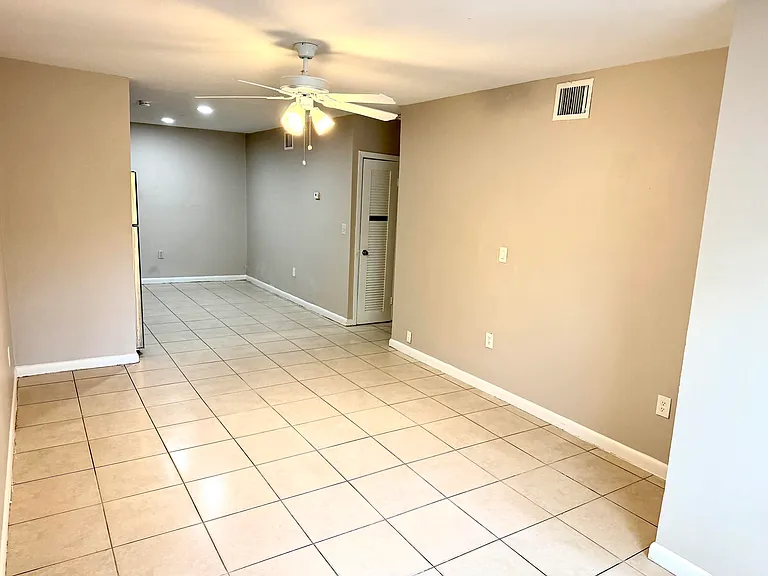 245 NW 12th Ct #1-4 — Photo 14