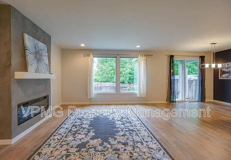 2904 NE 161st Ct — Photo 7