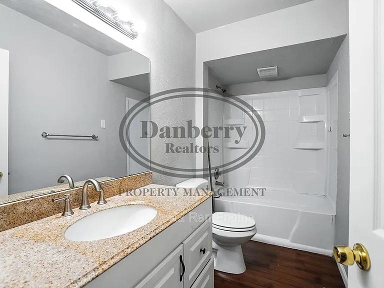 822 Searles Rd — Photo 25