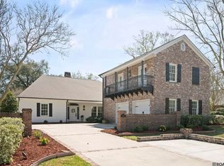 17627 Masters Pointe Ct, Baton Rouge, LA 70810