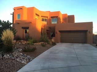 92 Bosquecillo, Santa Fe, NM 87508