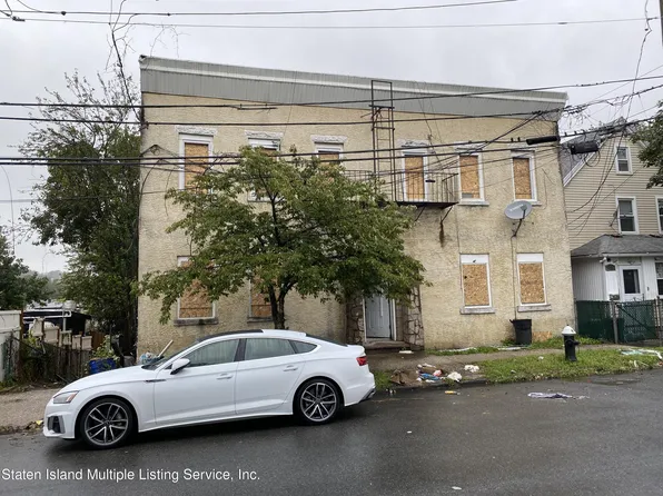 79 Osgood Ave, Staten Island, NY 10304